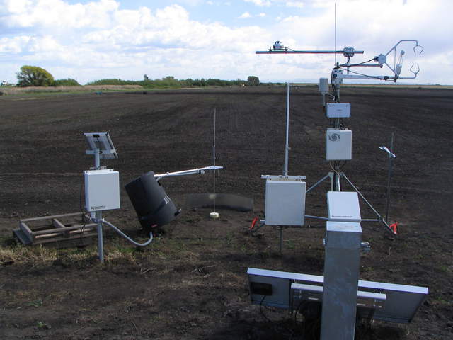 USGS eddy tower at rice field