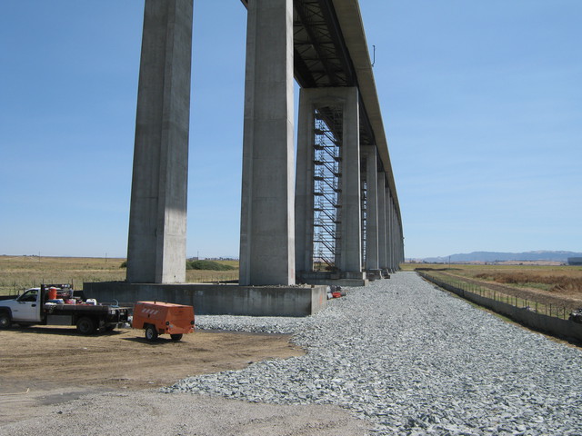 Renovation work on bridge piers