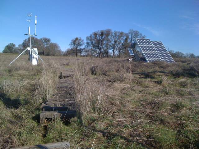 Vaira eddy tower and solar panels another view