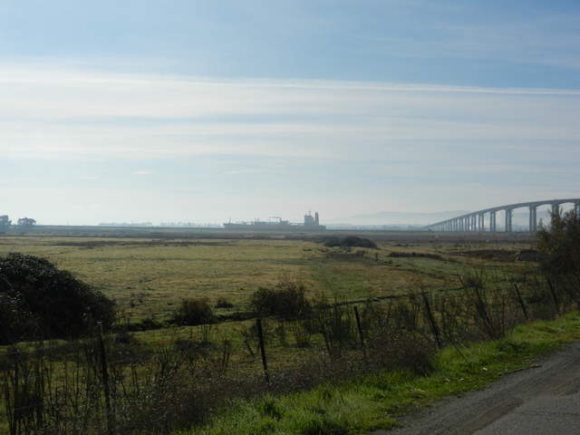 Ship passing just upstream of the Antioch Bridge