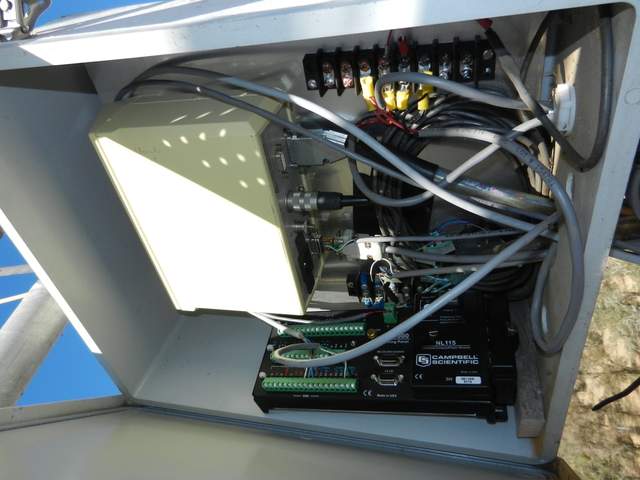 New CR1000 for flux at the top of Tonzi Tower.