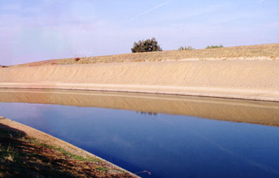 Irrigation canal